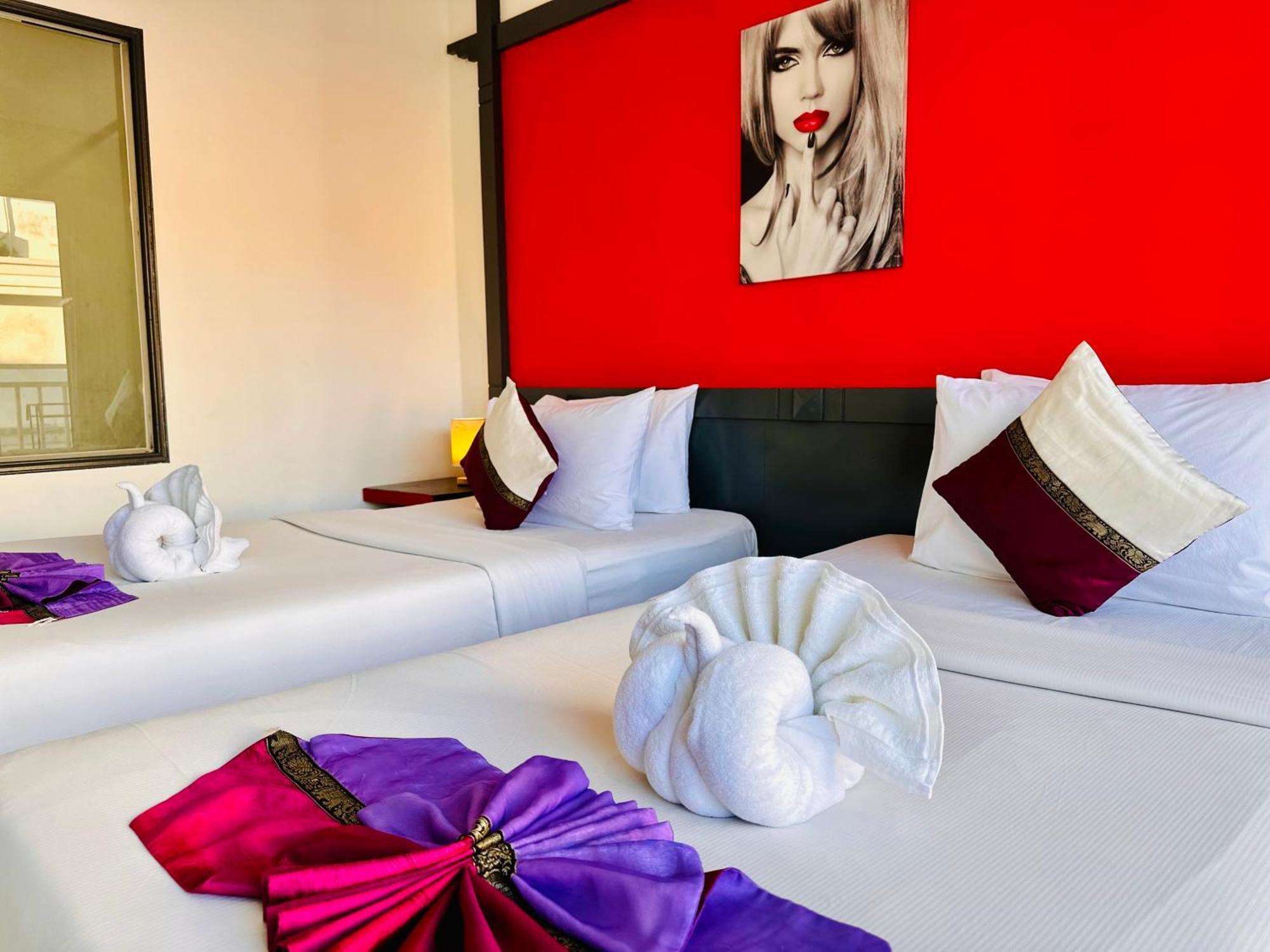 Patong Hotel Baya Phuket מראה חיצוני תמונה